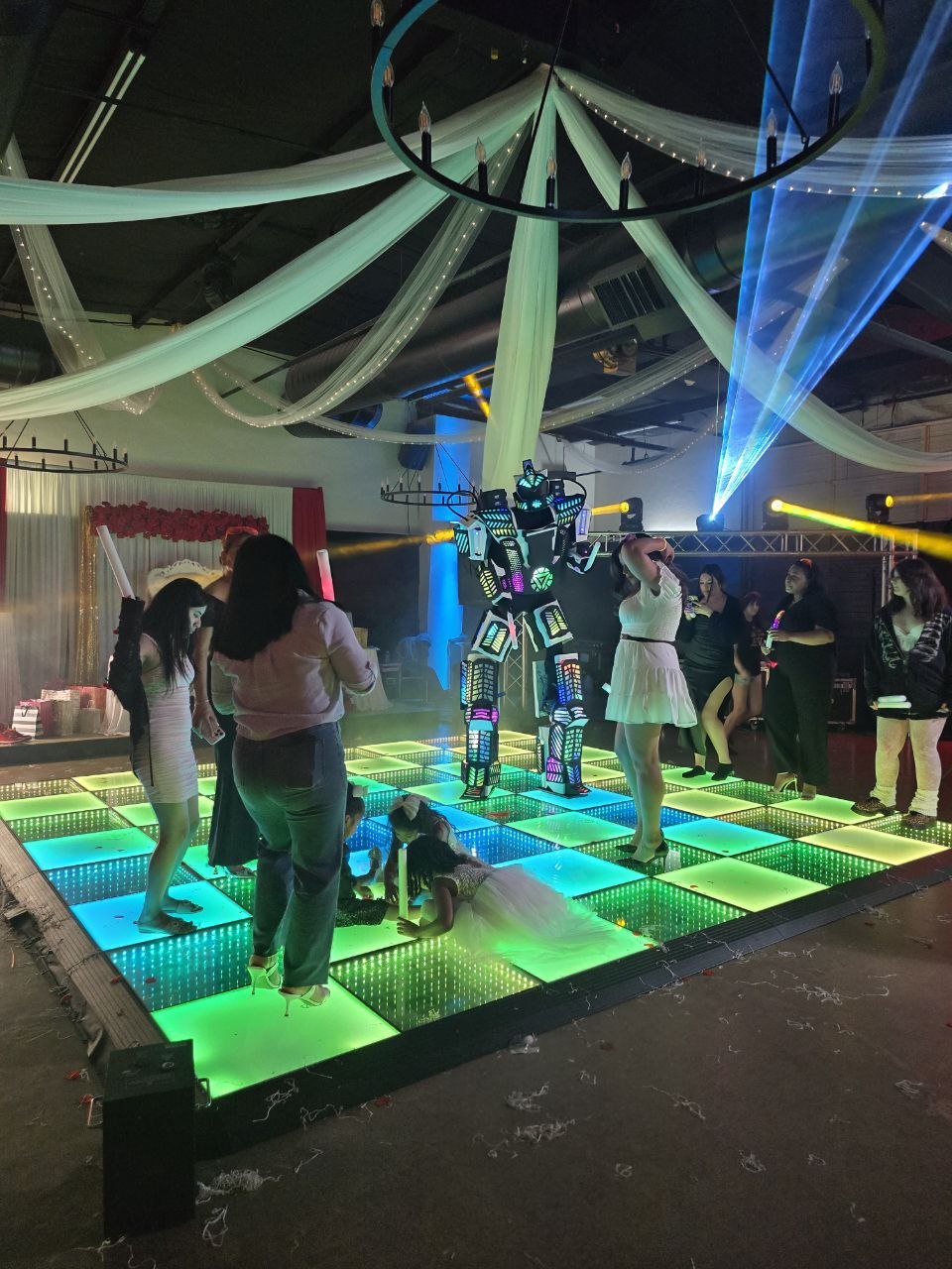 8FT LED Robot on the LED dance floor with guests